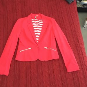 H&M cute fitted blazer 🔥